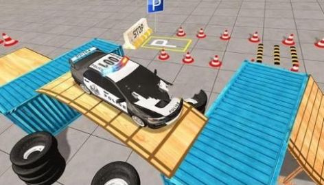 现代警车停车游戏官方安卓版（Police Car Parking ） v1.0